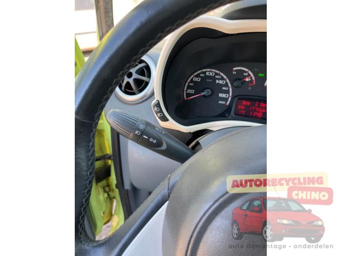 Ford Ka II 1.2 Samochód złomowany (2010, Zielony)