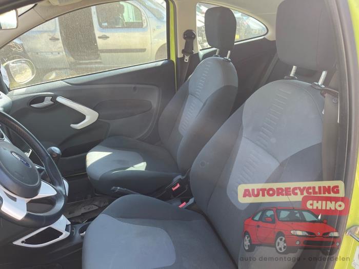 Ford Ka II 1.2 Samochód złomowany (2010, Zielony)