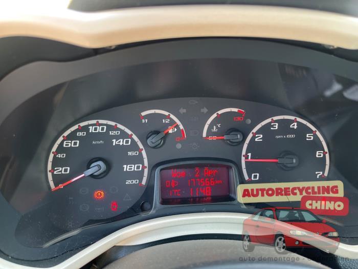 Ford Ka II 1.2 Samochód złomowany (2010, Zielony)