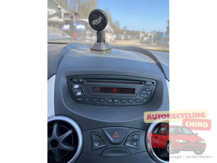 Ford Ka II 1.2 Samochód złomowany (2010, Zielony)