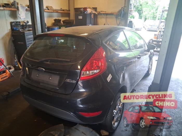 Ford Fiesta 6 1.25 16V Samochód złomowany (2012, Czarny)