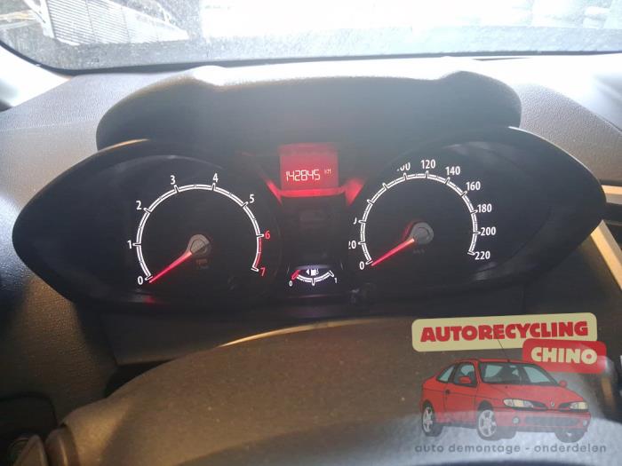 Ford Fiesta 6 1.25 16V Samochód złomowany (2012, Czarny)