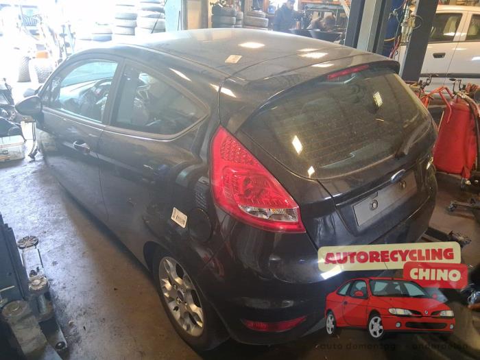 Ford Fiesta 6 1.25 16V Samochód złomowany (2012, Czarny)