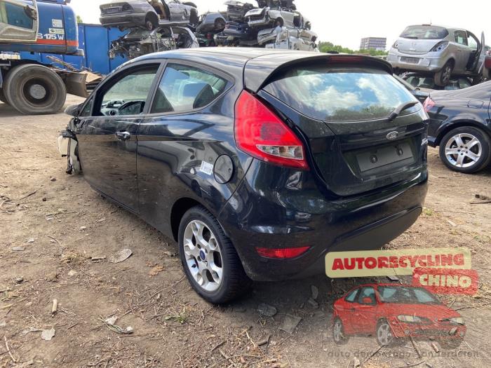 Ford Fiesta 6 1.25 16V Samochód złomowany (2012, Czarny)