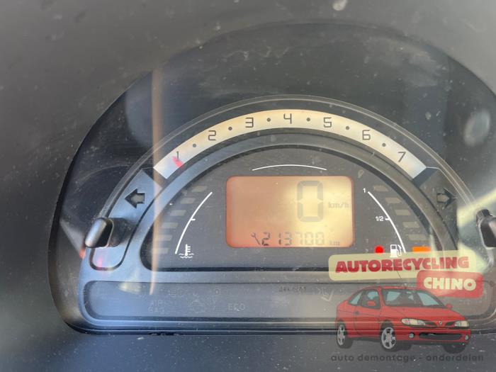 Citroen C3 1.4 Sloopvoertuig (2003, Rood)