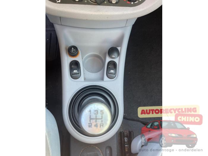 Citroen C3 1.4 Sloopvoertuig (2003, Rood)