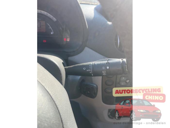 Citroen C3 1.4 Sloopvoertuig (2003, Rood)