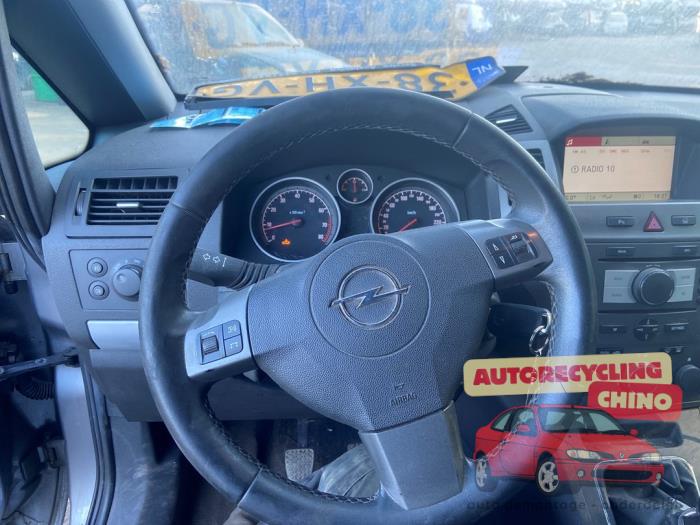 Opel Zafira 2.2 16V Direct Ecotec Sloopvoertuig (2007, Grijs)