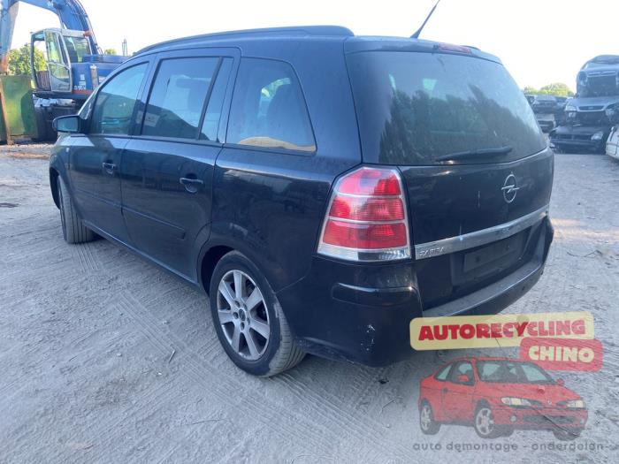 Opel Zafira 1.8 16V Ecotec Sloopvoertuig (2007, Zwart)
