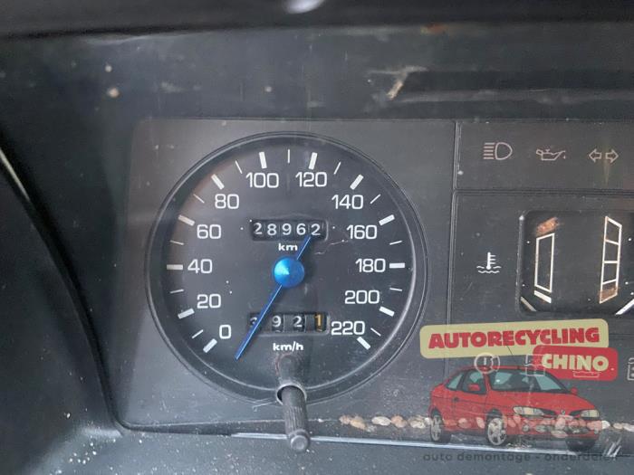 Ford Escort 3 1.3 Sloopvoertuig (1985, Rood)