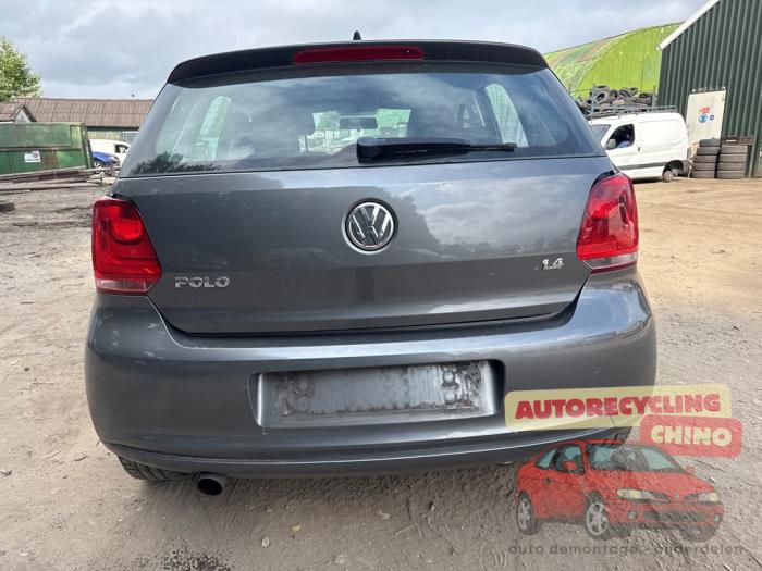 Volkswagen Polo V 1.4 16V Sloopvoertuig (2011, Grijs)