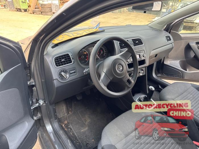 Volkswagen Polo V 1.4 16V Sloopvoertuig (2011, Grijs)