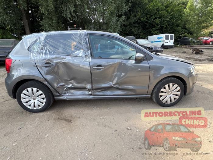 Volkswagen Polo V 1.4 16V Sloopvoertuig (2011, Grijs)