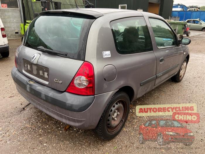 Renault Clio II 1.2 16V Sloopvoertuig (2003, Grijs)