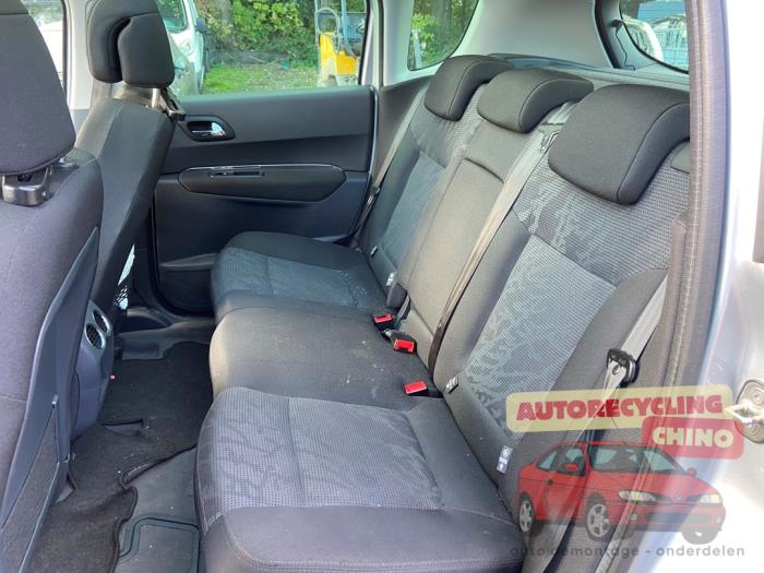 Peugeot 3008 I 1.6 16V THP 155 Occasion (2011, Grijs)