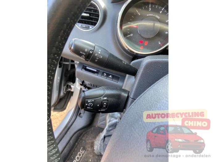 Peugeot 3008 I 1.6 16V THP 155 Occasion (2011, Grijs)