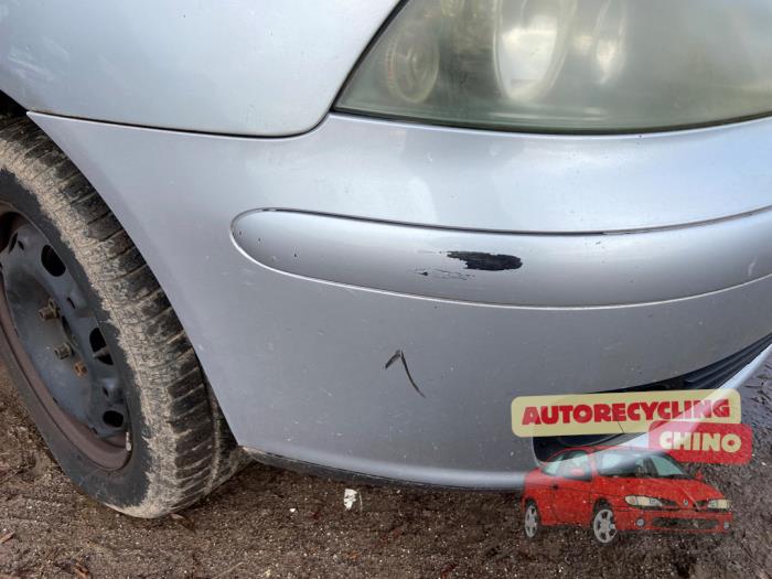 Seat Cordoba 1.4 16V Sloopvoertuig (2005, Grijs)