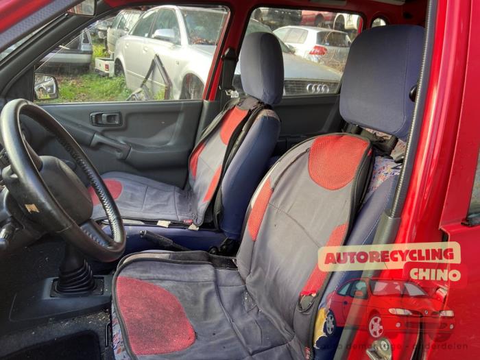 Suzuki Alto 1.0 GA,GL Sloopvoertuig (1998, Rood)