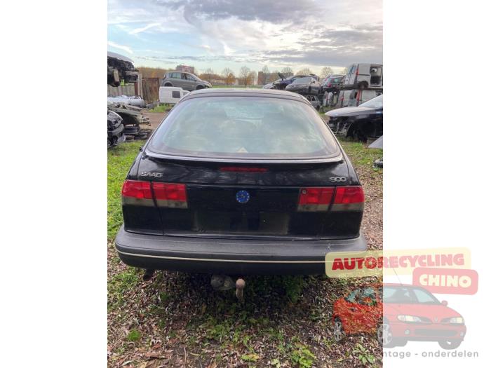 Saab 900 II 2.0 i,Si 16V Skrotfordon (1996, ZWART)
