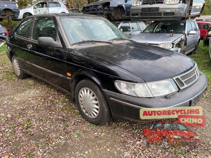 Saab 900 II 2.0 i,Si 16V Skrotfordon (1996, ZWART)