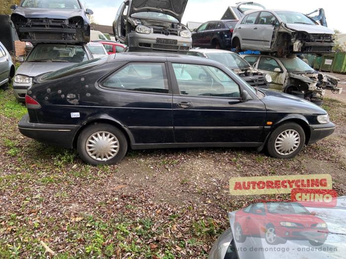 Saab 900 II 2.0 i,Si 16V Skrotfordon (1996, ZWART)