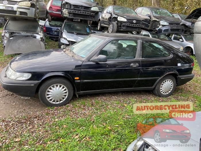 Saab 900 II 2.0 i,Si 16V Skrotfordon (1996, ZWART)