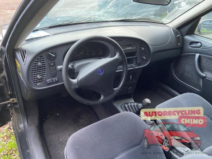 Saab 900 II 2.0 i,Si 16V Skrotfordon (1996, ZWART)