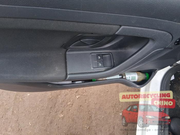 Skoda Fabia II Combi 1.2 TDI 12V Greenline Sloopvoertuig (2012, Wit)