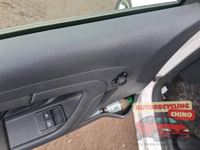 Skoda Fabia II Combi 1.2 TDI 12V Greenline Sloopvoertuig (2012, Wit)