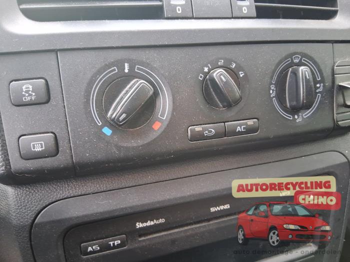 Skoda Fabia II Combi 1.2 TDI 12V Greenline Sloopvoertuig (2012, Wit)