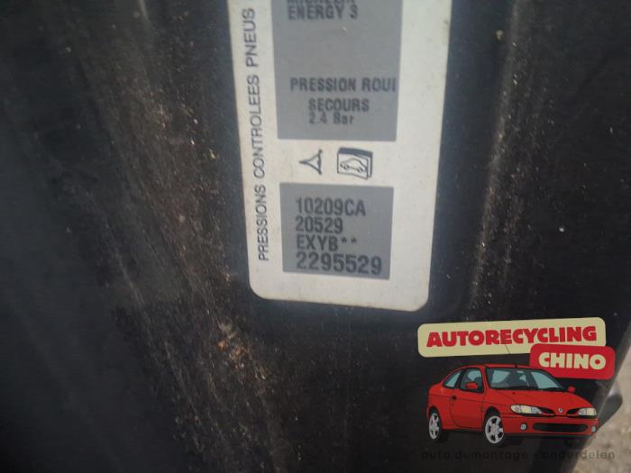 Citroen C2 1.1 Samochód złomowany (2004, Czarny)