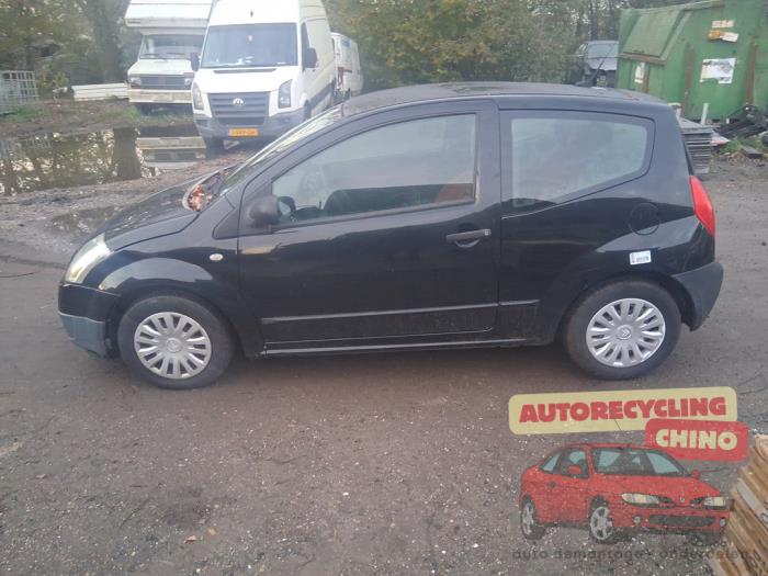 Citroen C2 1.1 Samochód złomowany (2004, Czarny)