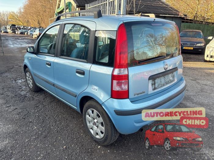 Fiat Panda 1.2 Fire Skrotfordon (2004, BLAUW)