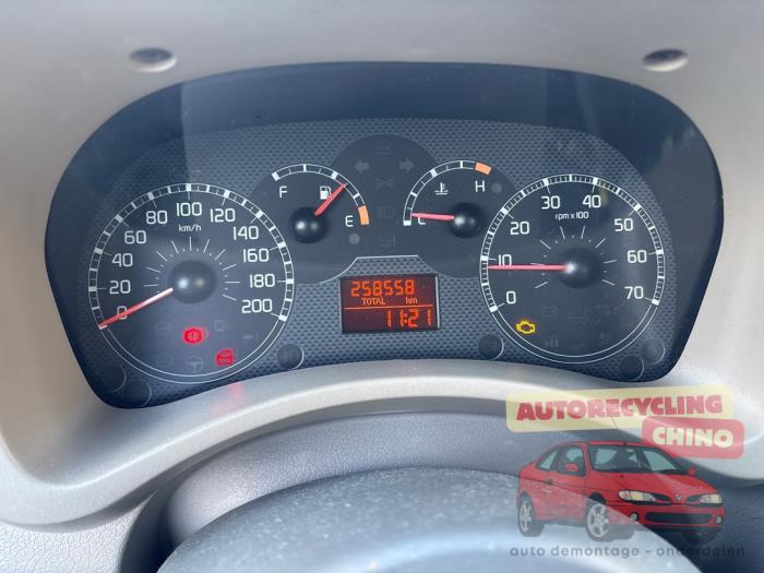 Fiat Panda 1.2 Fire Skrotfordon (2004, BLAUW)