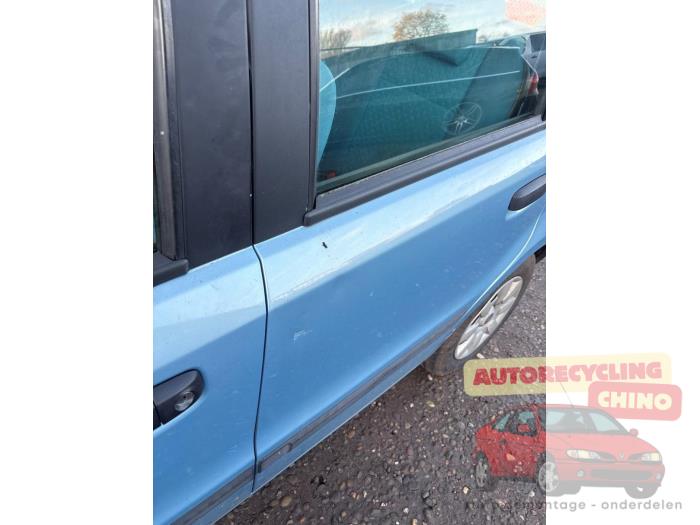 Fiat Panda 1.2 Fire Skrotfordon (2004, BLAUW)