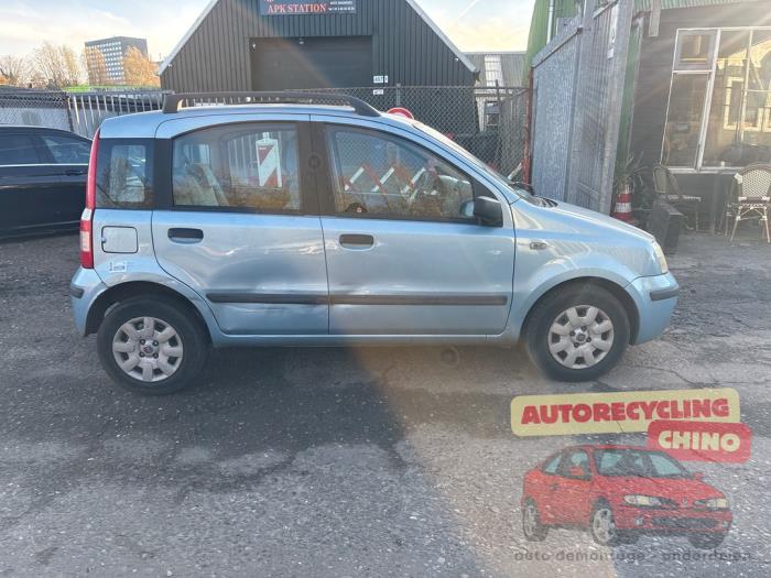 Fiat Panda 1.2 Fire Skrotfordon (2004, BLAUW)