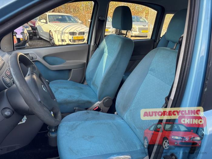 Fiat Panda 1.2 Fire Skrotfordon (2004, BLAUW)