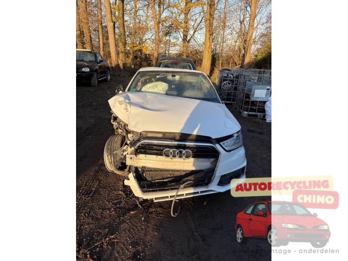 Audi A1 Sportback 1.4 TFSI 16V Skrotfordon (2017, WIT)