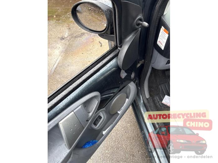 Toyota Aygo 1.0 12V VVT-i Skrotfordon (2009, GRIJS)