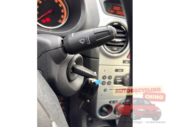 Opel Corsa D 1.4 16V Twinport Sloopvoertuig (2009, Grijs)