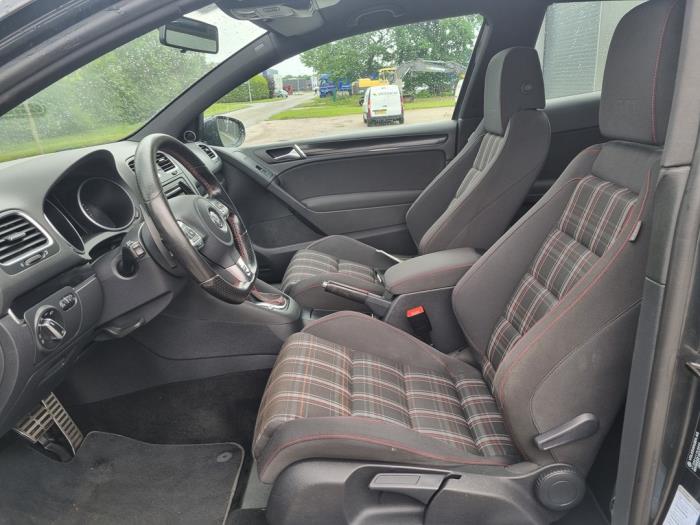 Volkswagen Golf VI 2.0 GTI 16V Sloopvoertuig (2010, Donker, Grijs)