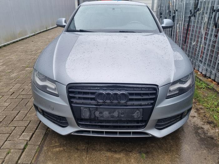 Audi A4 1.8 TFSI 16V Sloopvoertuig (2008, Grijs)