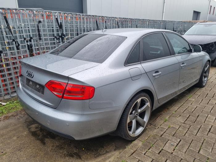 Audi A4 1.8 TFSI 16V Sloopvoertuig (2008, Grijs)
