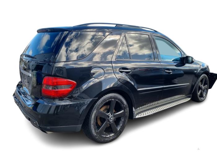 Mercedes ML II 3.0 ML-280 CDI 4-Matic V6 24V Sloopvoertuig (2008, Zwart)