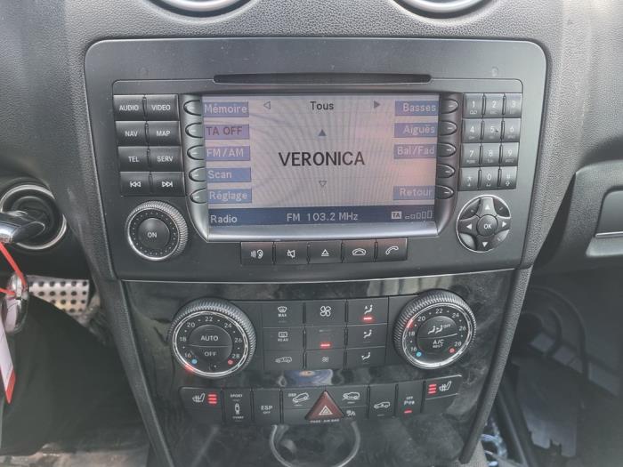 Mercedes ML II 3.0 ML-280 CDI 4-Matic V6 24V Sloopvoertuig (2008, Zwart)