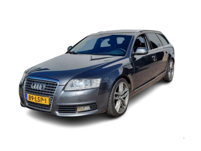 Audi A6 Avant 2.0 T FSI 16V Samochód złomowany (2010, Szary)