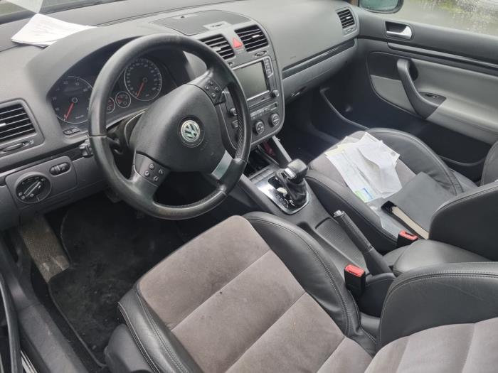 Volkswagen Golf V 1.4 GT 16V Skrotfordon (2008, ZWART)