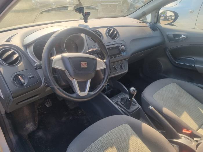 Seat Ibiza IV SC 1.9 TDI 90 Sloopvoertuig (2009, Wit)