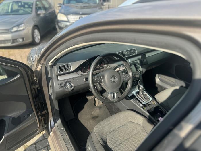 Volkswagen Passat Variant 1.4 TSI 16V Skrotfordon (2011, BRUIN)
