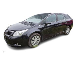 Toyota Avensis Wagon 2.0 16V D-4D-F  (Rozbiórka)